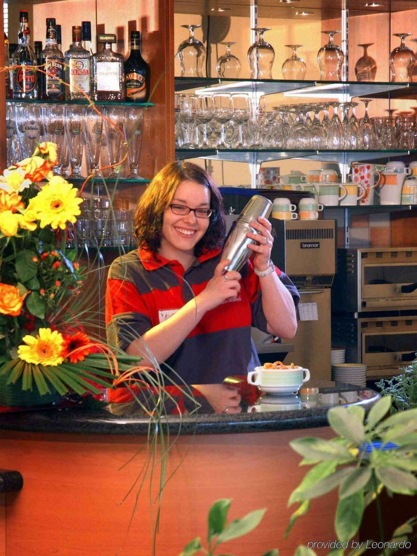 宜必思布雷根茨酒店 外观 照片